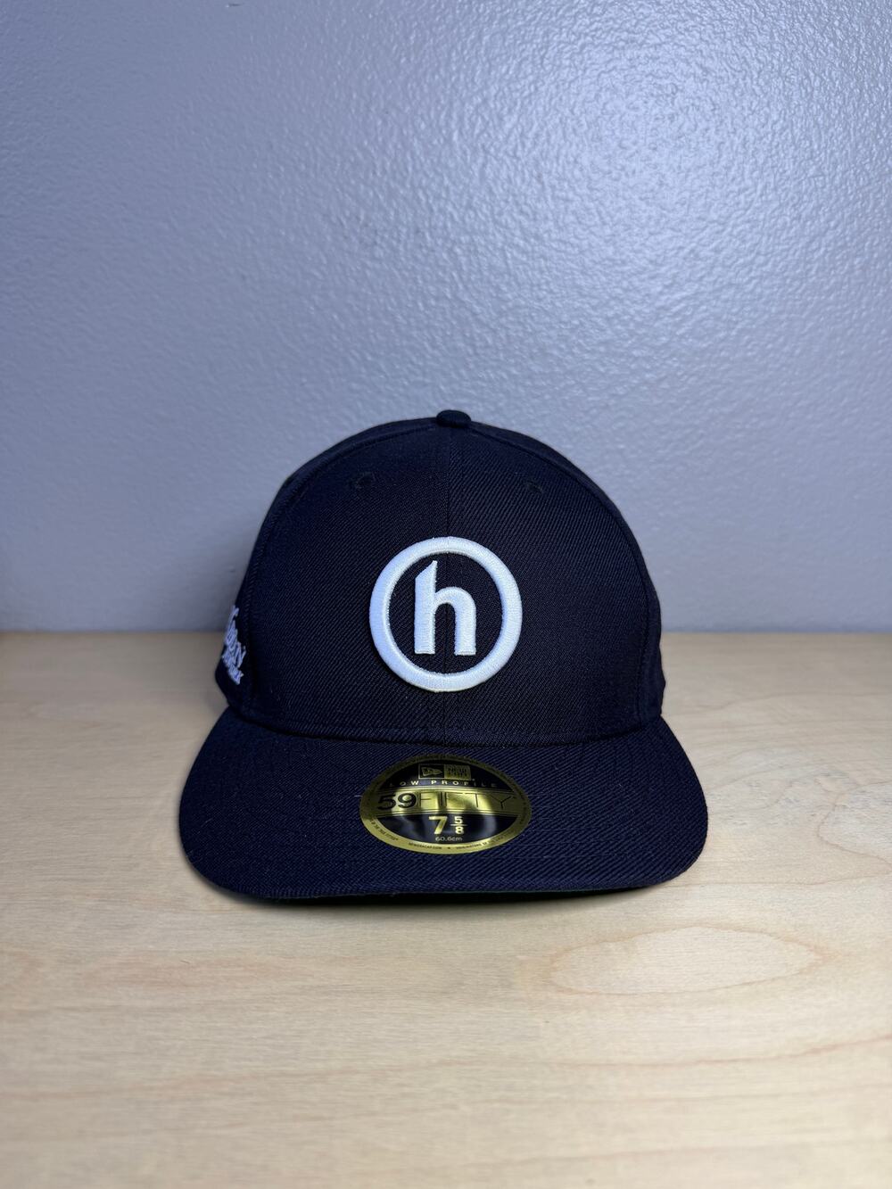 Hidden NY New Era Logo 9FIFTY Fitted Hat Navy 7 5/8